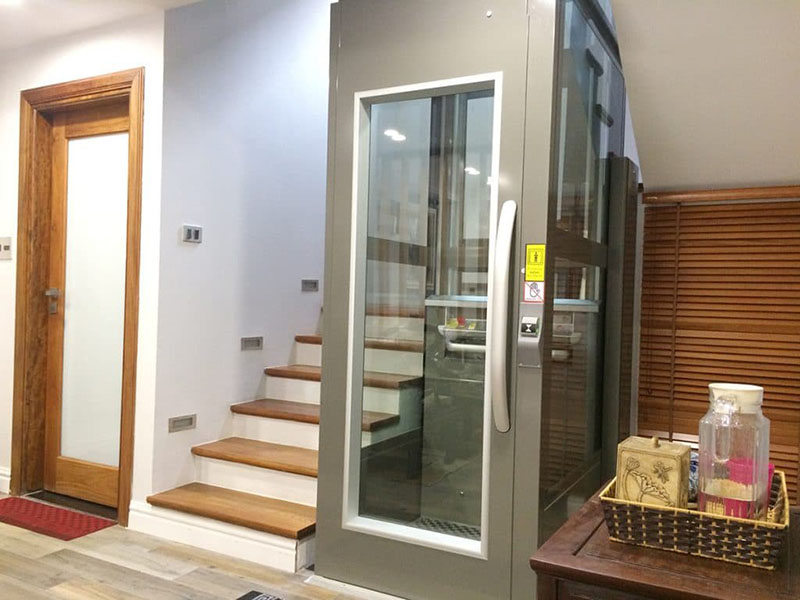 Tính thẩm mỹ thang máy gia đình không phòng máy cao